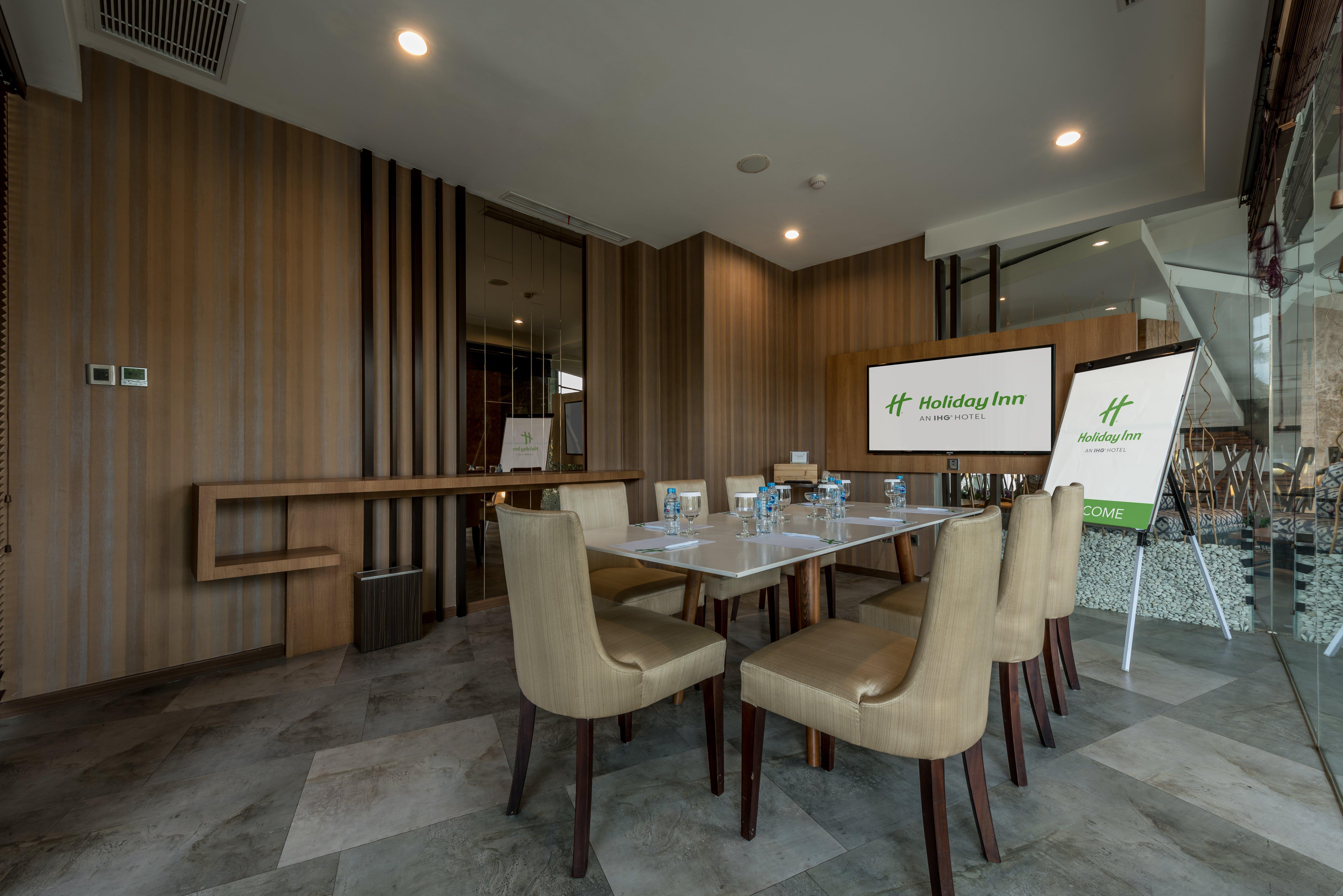 Holiday Inn Cikarang Jababeka By Ihg Ngoại thất bức ảnh