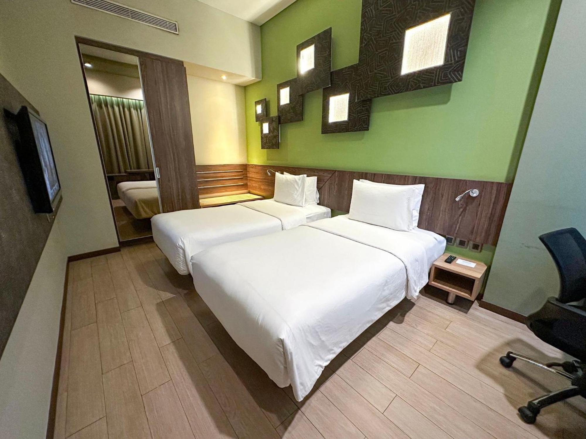 Holiday Inn Cikarang Jababeka By Ihg Ngoại thất bức ảnh